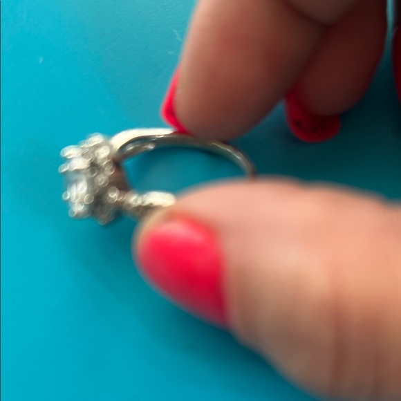 .925 Silver Women's Ring with moissanite stone - Picture 5 of 5